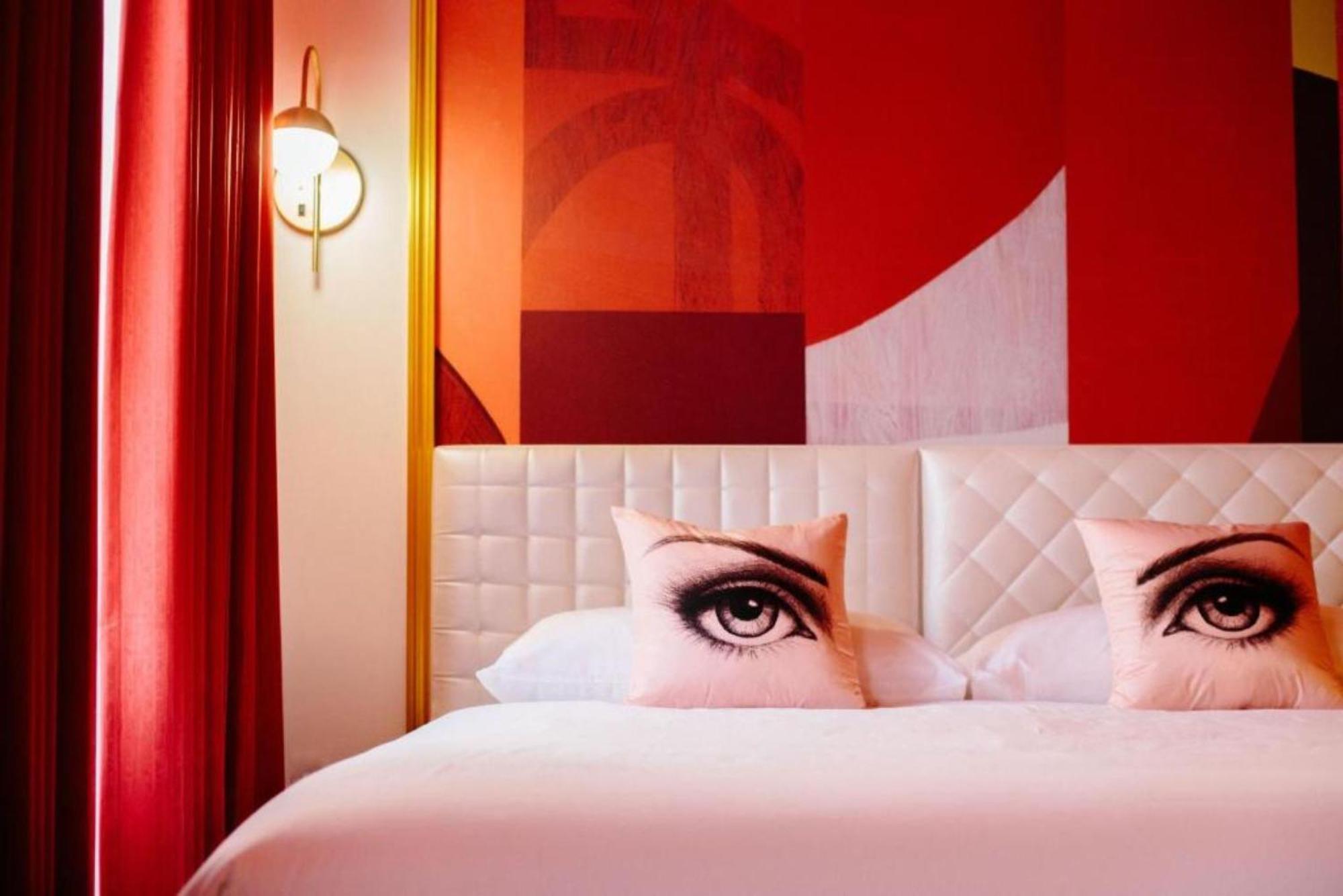 Angad Arts Hotel St Louis, Tapestry Collection By Hilton Saint Louis Dış mekan fotoğraf A room at the Standard East Village