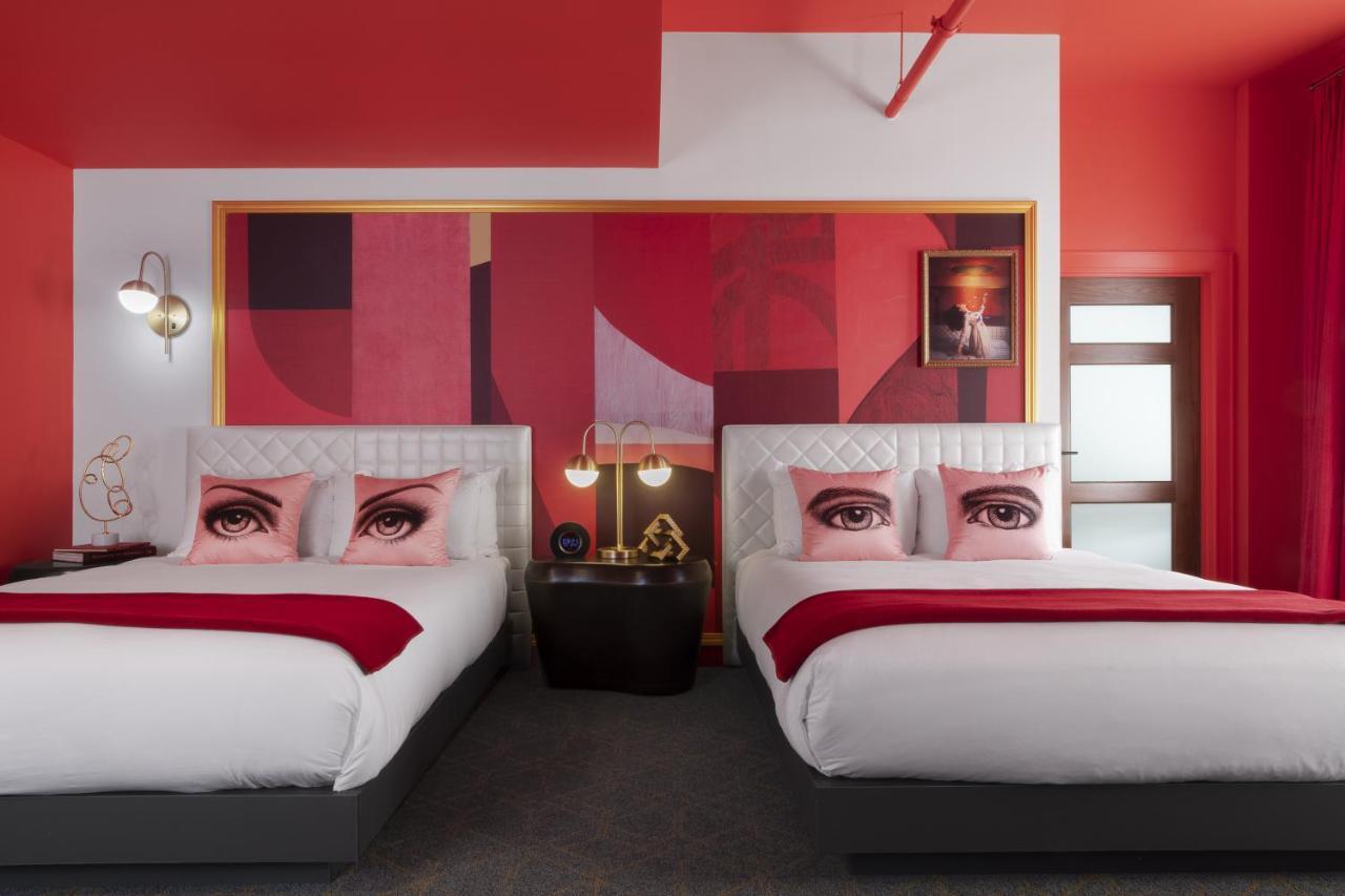 Angad Arts Hotel St Louis, Tapestry Collection By Hilton Saint Louis Dış mekan fotoğraf A room at the Standard East Village